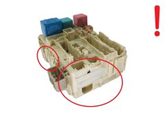 Zekeringenkast 82730-0D290 Toyota 20221