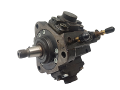 Injectiepomp Bosch 55267246 0928400825 1.6 2.0 D Fiat
