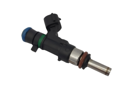 Brandstofinjector Renault Dacia 166008740R 0280158293 0.9 TCE