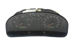 Toerenteller VW Passat B5 88311245 1086