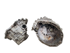 Versnellingsbaknhuis ND0002 1.9 dCi Renault Scenic 2 8200370824