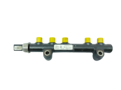 Brandstofrail 9685297580-02 9670076780 1570Q4 Citroen Peugeot Ford Volvo