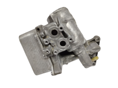 Oliefilterbehuizing 8201005241 2.0 2.3 DCI Renault Mahle