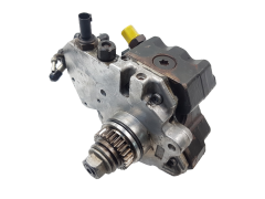 Injectiepomp Bosch A6400700701 0445010120 2.0 CDI Mercedes 1024
