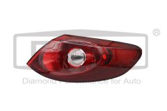 Lamp Rechts 3C8945096D 99451788702 VW Passat CC DPA