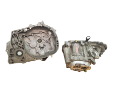Versnellingsbaknhuis JH3142 Renault Megane 2 1.6 8200133170 8200210086
