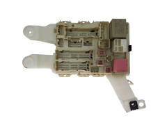 Zekeringenkast Toyota 82730-02140-A