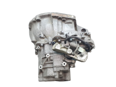 Versnellingsbak ND0002 7701717852 1.9 dCi Renault Scenic 2 1011