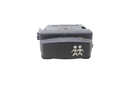 Deurvergrendeling Schakelaar Renault Laguna 2 015086B 8200015086