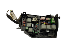 Zekeringenkast Ford 6G9T-14A067-AB