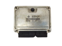Regeleenheid 038906019HQ 0281010957 VW Seat Bosch 3366