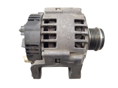 Dynamo Renault 7711134722 T542466R 746012 120A Valeo