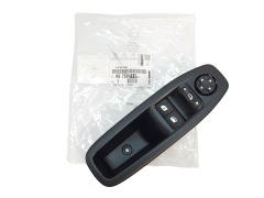 Raamschakelaar Peugeot 208 96758211ZD Nieuw Origineel